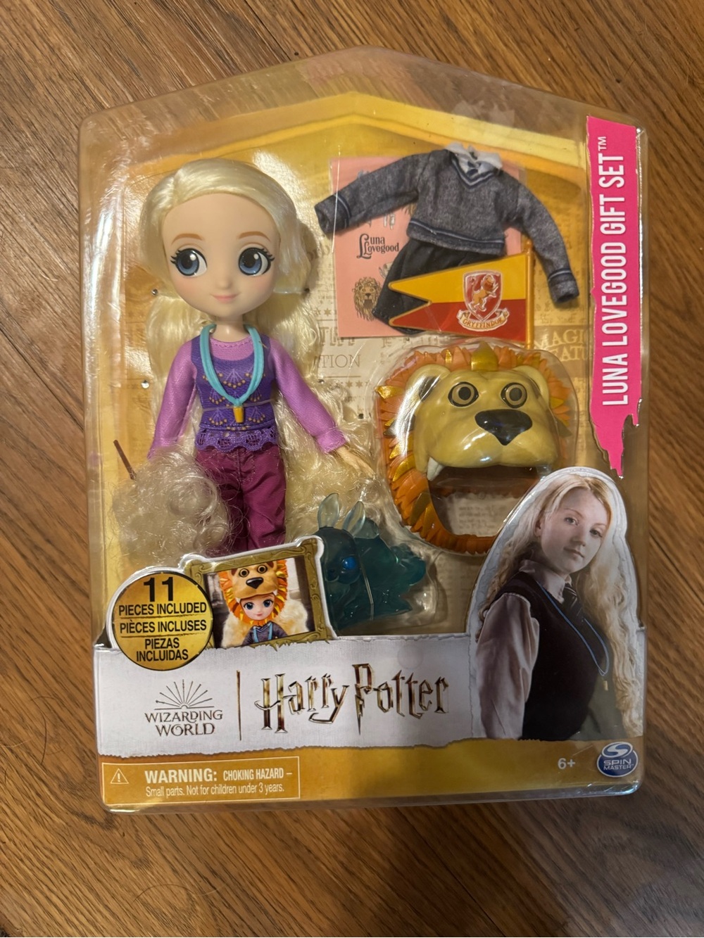 Warner Bros. Harry Potter Luna Lovegood Doll - Blonde Hair, Purple & Pink Outfit